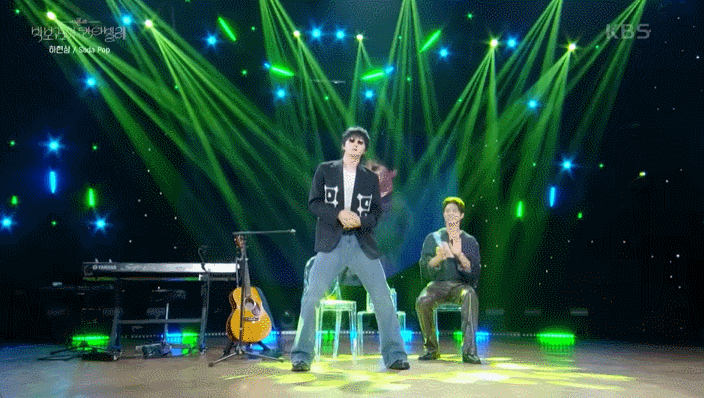 0776ac903de0453326ded923b5738792.gif