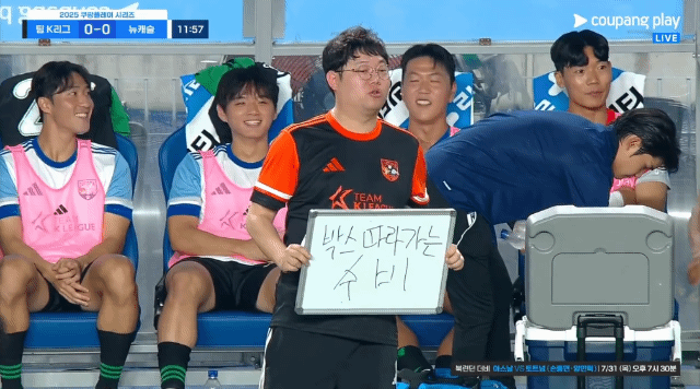0f8e678a92b32a22ea34d3fd9b7310e1.gif