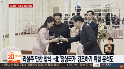 12515cc3ef26ff9436c84bcf692ff9f9.gif