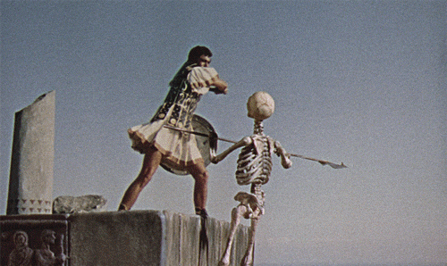 137647f2629b0c379fc95a3c8dcf59da.gif