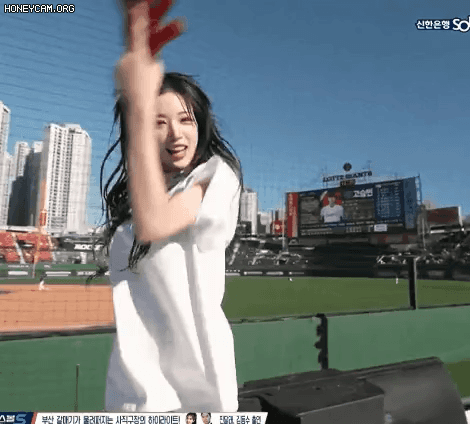 17fc4ff66402ef74c2aa9ce9054042f8.gif
