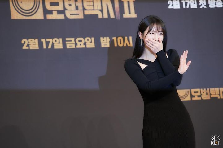 25d5ab17dec9a60a258a2303f91e925e.jpg