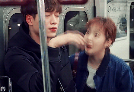 2b91e3c70ac5a8af7b312a42da1c3c36.gif