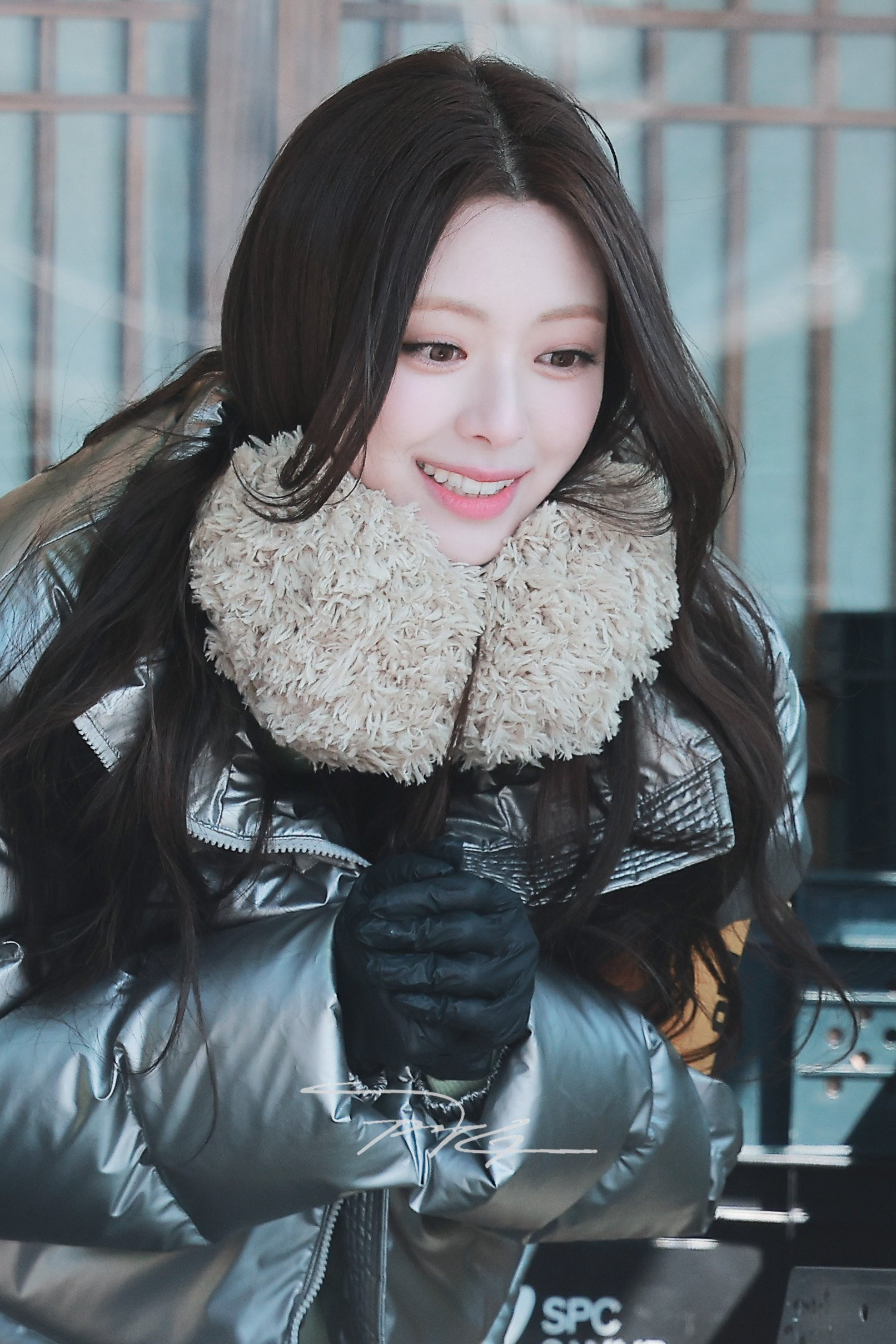 37bf2daa715f6ebb71ec7a93366bb25a.jpg