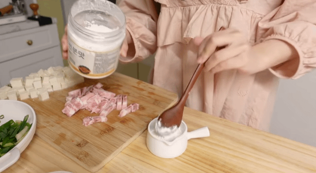 38b8fc5c7cee02907255cb1d137fe94d.gif