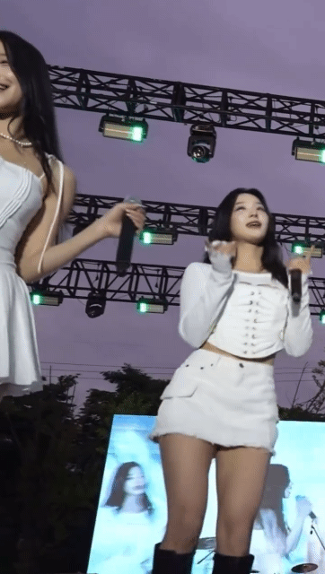 45c0d16382bdbbadc6582a4f96725601.gif