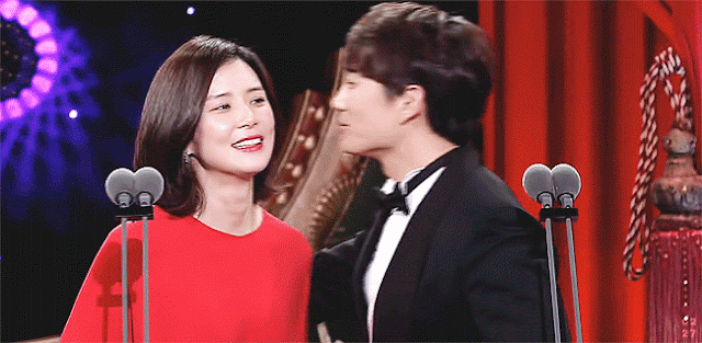 4c454af350d661b6a58a5bab25b310ff.gif