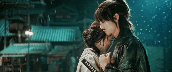 55c6177e9096dcce767c28fee7d2b522.gif