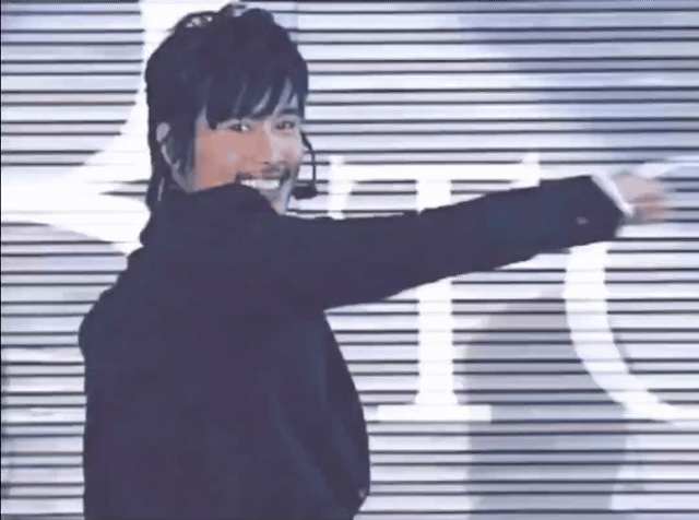 5c24a99dffe1d58ee3a58c438c6721da.gif