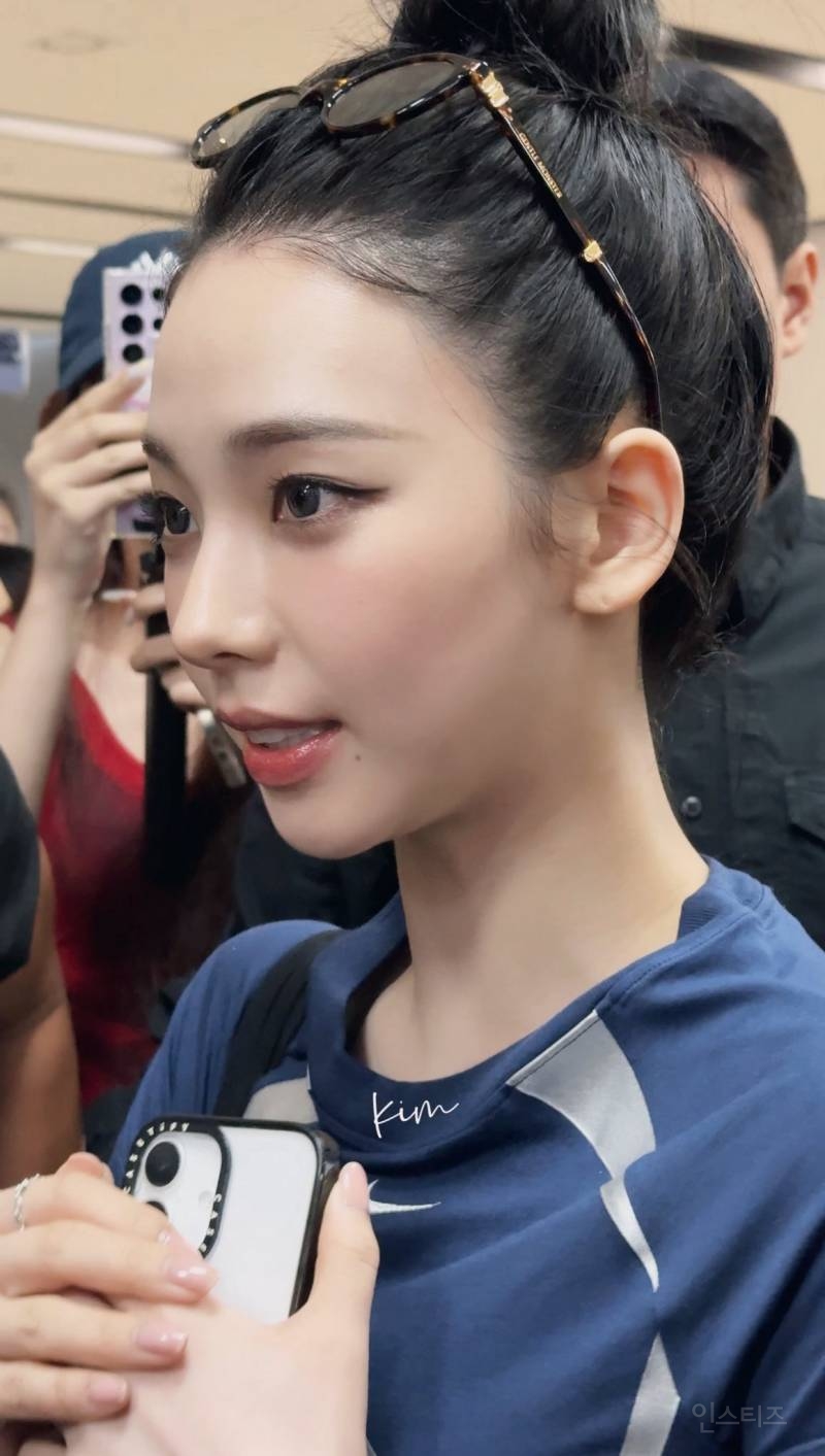 61be7606aa9e2b15d0f1c1682a841aa8.jpg