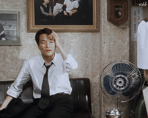 625d5399d71706bab8e4b8f615aa8961.gif