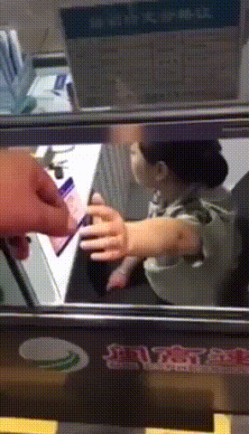 65aee32360db37c46a40143497f04f9e.gif