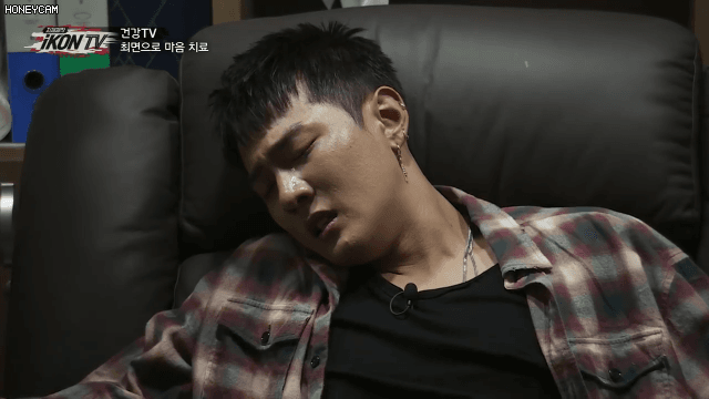 67202bceae0bfb569cf3c3b43a51156e.gif