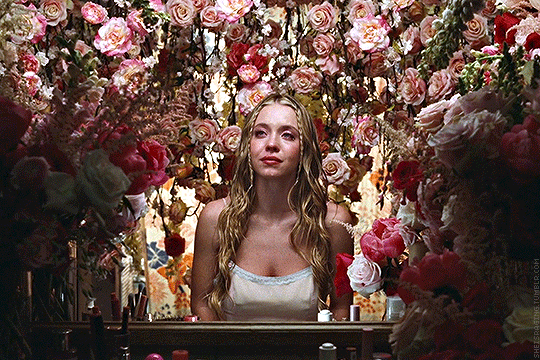 67b3ae0fdd8c11ec6e8d32f0d356946d.gif