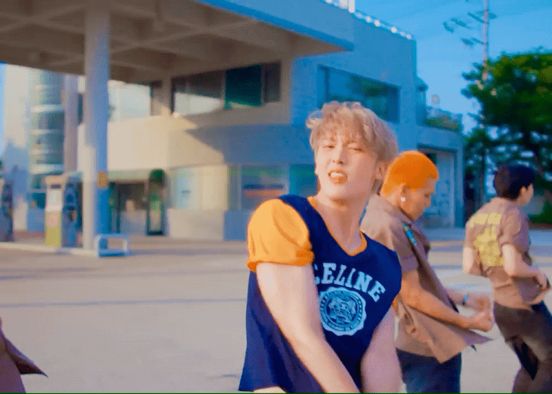 6a593015b096799ef3986135b59efcb9.gif