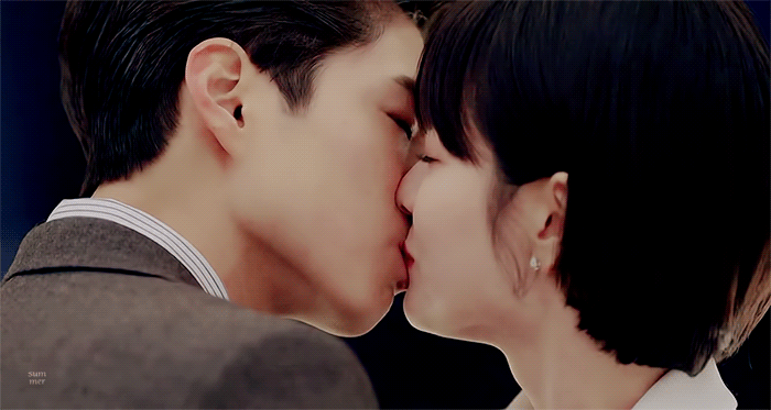 6d70fe0cb332b88252c3b89e23692c97.gif
