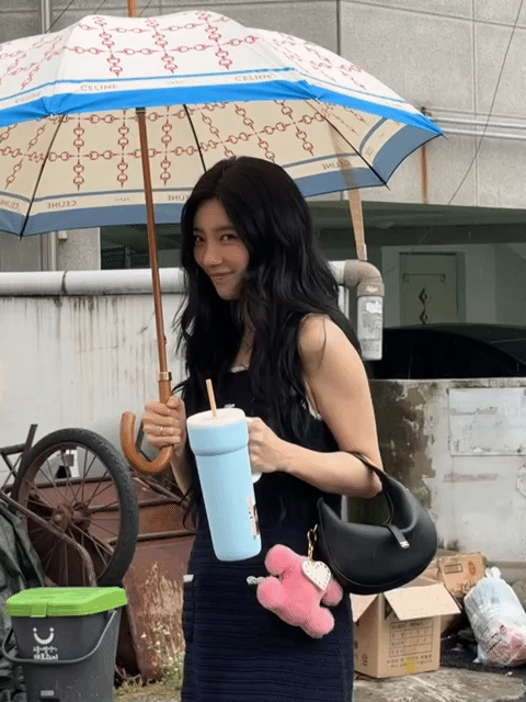 72b9eac5053808dbf52e31ab3fee7e92.gif