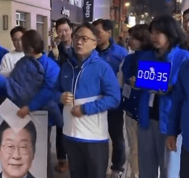 795423f635eb50f5afe92665f43b131a.gif
