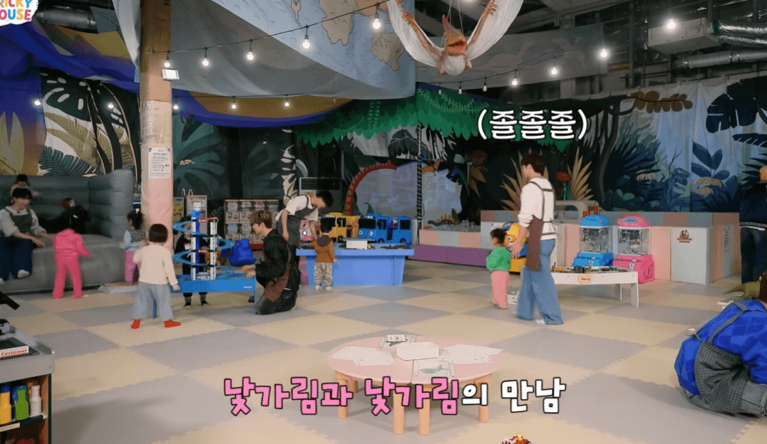 7a21ee44a59e2d742cd746a2db6461d1.gif