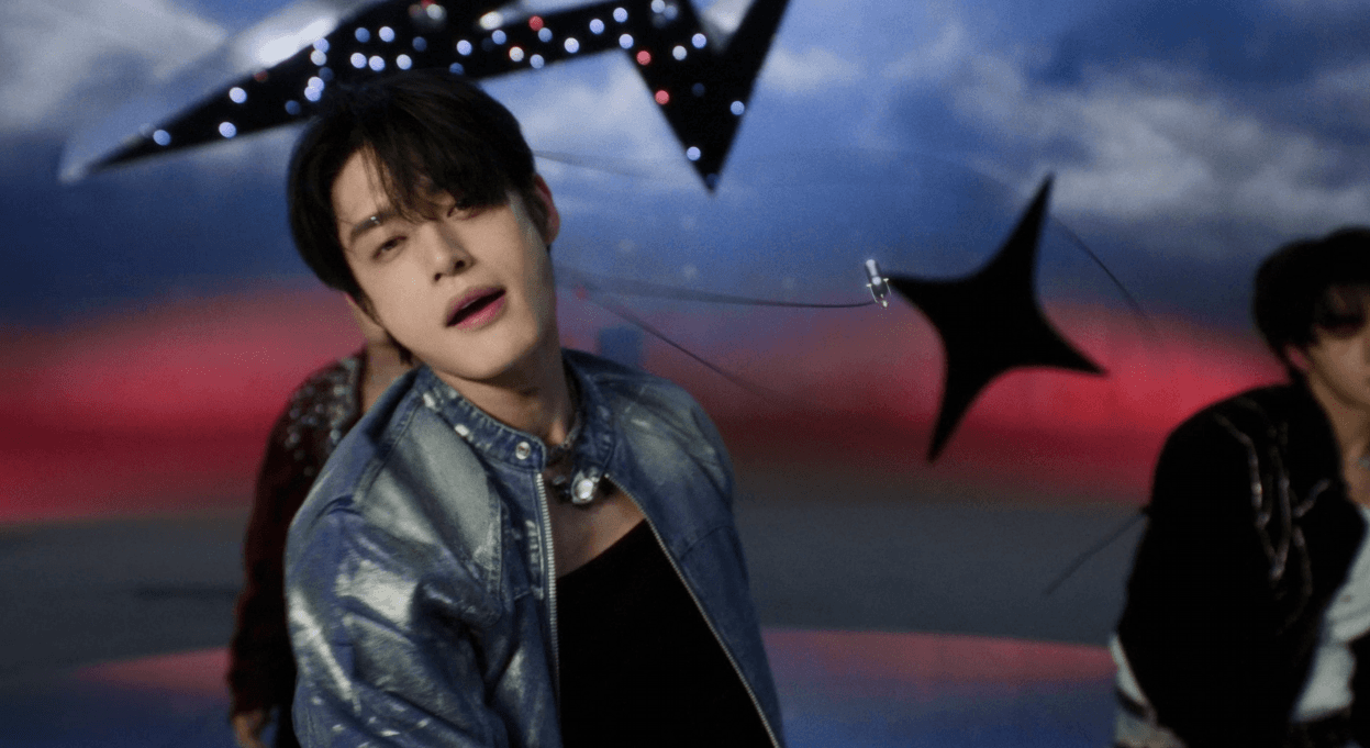 7a540bfa00f5a2cc2d169806c032ac92.gif