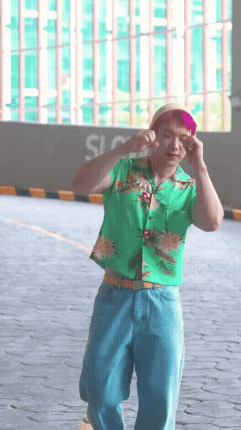 7f5ea205efa9c95f595efdfca0e885bd.gif