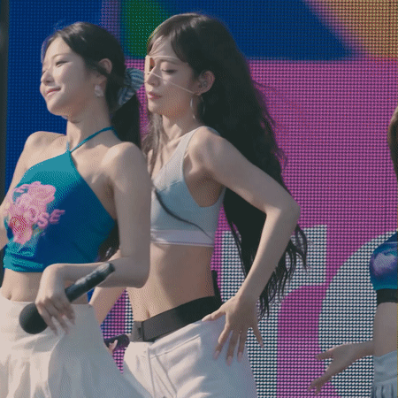 805f774cbfcf7572e5adbe5c03321761.gif