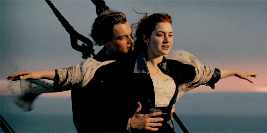 843d50d81363d3cd5f5b2e1addf28666.gif