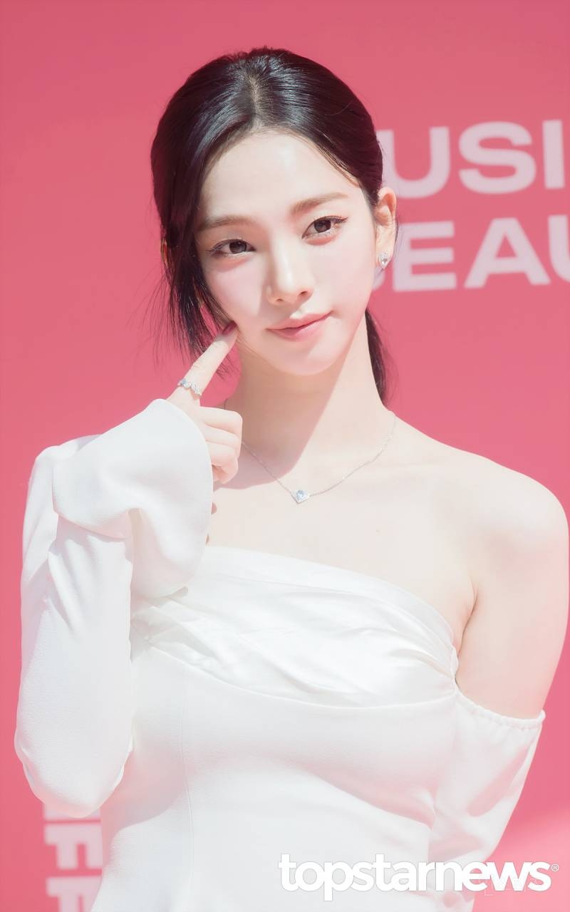 853f8ca6dd1a0d8f46f8bef92a3c11f6.jpg