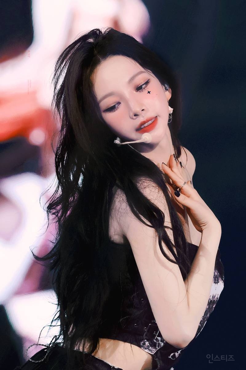 89b107f09ff0173fea8043b9b6d36fab.jpg