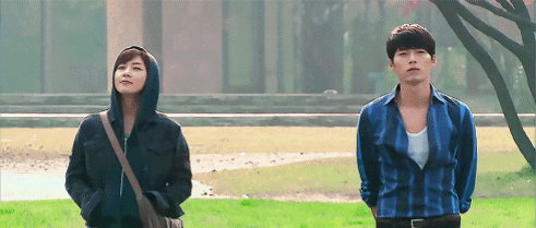 8a9f358d255a183764c733fd7bce3cc4.gif