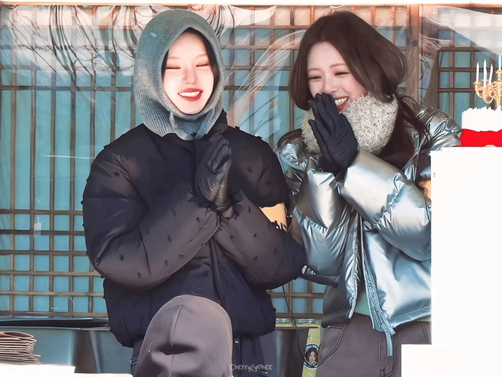9107c9c16a7997be8f546c0b51387ec7.gif