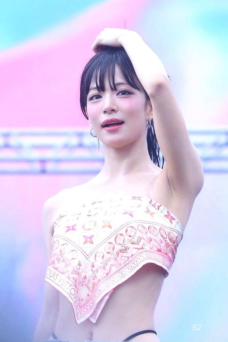 9562d0fac5c12177fd2bedd622613bd6.jpg