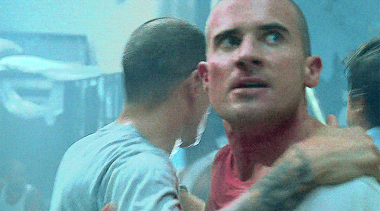97b054a71b441cf7b245473d64169be3.gif