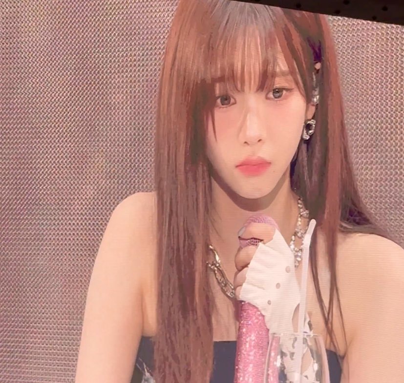 a62a1e3a8c3aa9259b2714ff183d734b.jpg