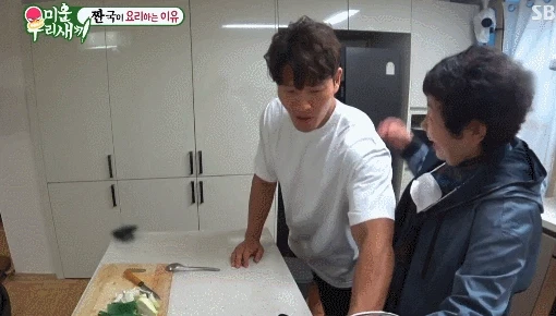 a71cb403e6e172b5f3f46e9df7abac7a..gif