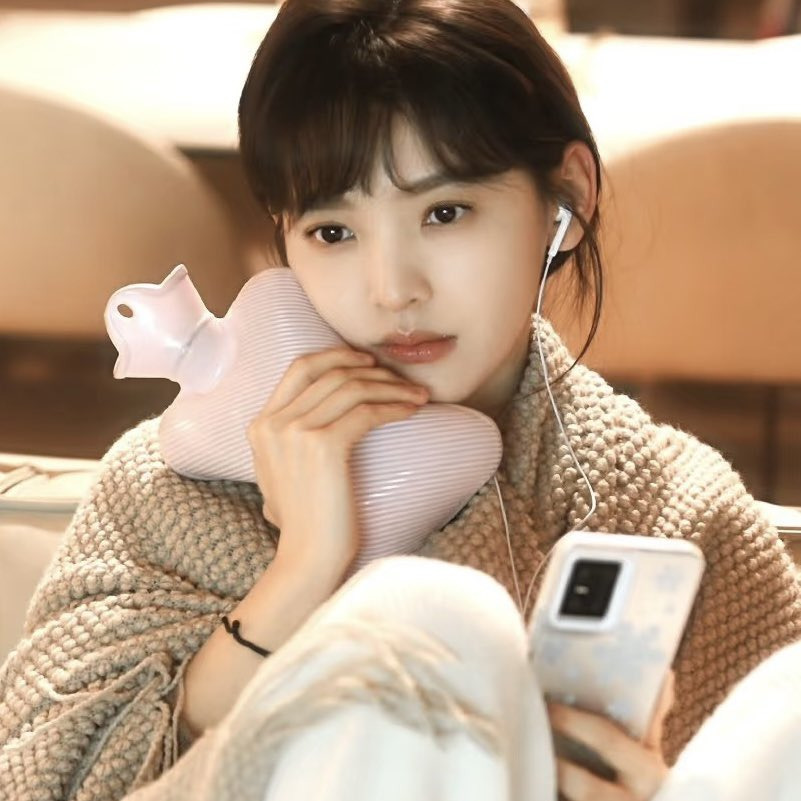 a76844dc7ed07ab102f8a86e3d9f7c9e.jpg