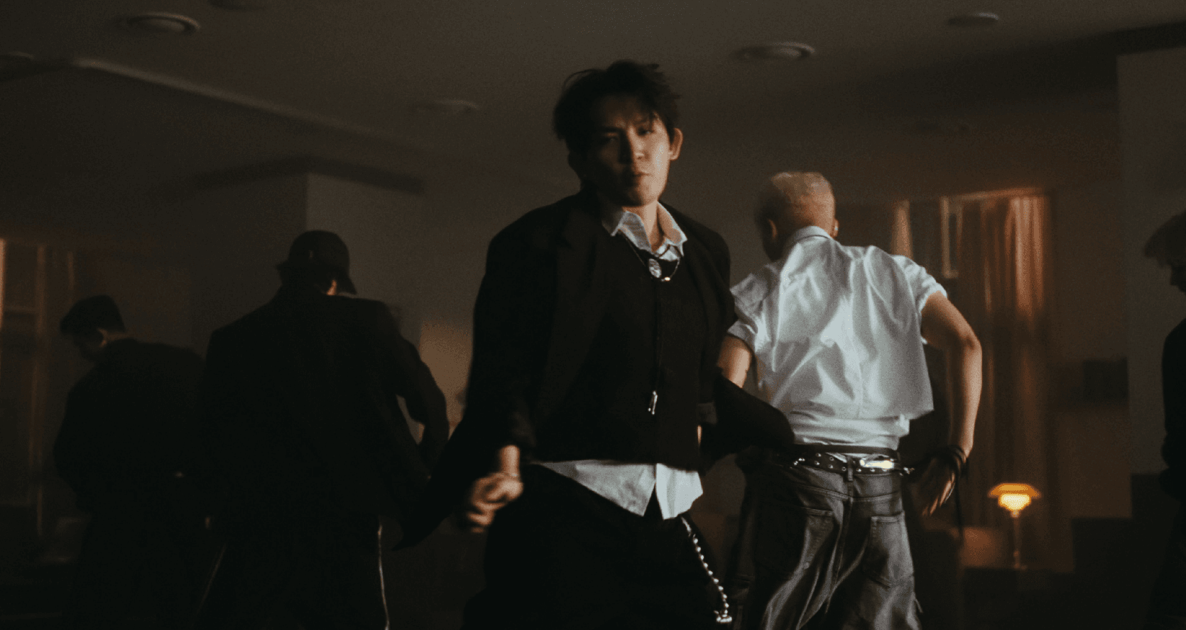b016045698a98092a4363fe43e3da56b.gif