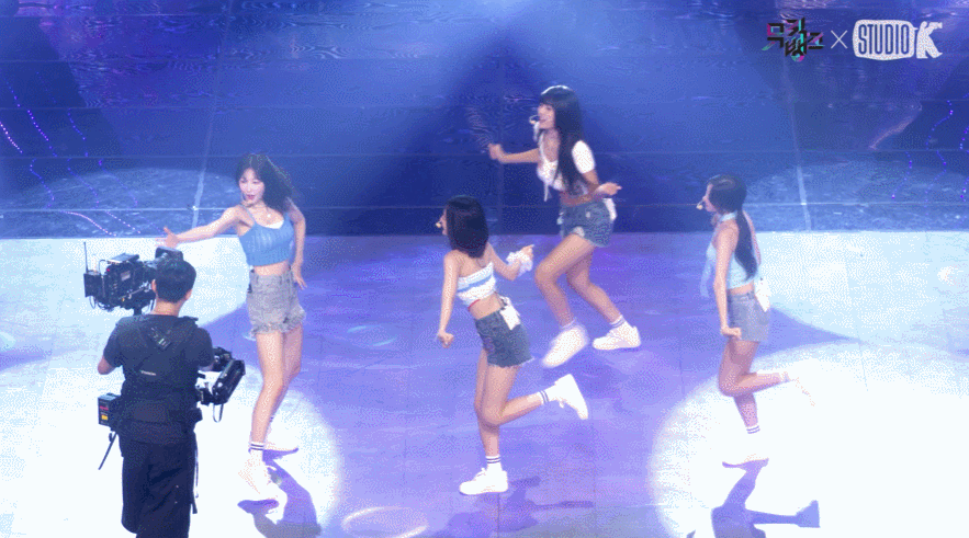 b0cf3aacfbdf8e92d4a40a6fb3c5940a.gif