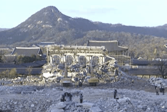 b12c51f5dcbe57c1f35fee4dec400c7d.gif