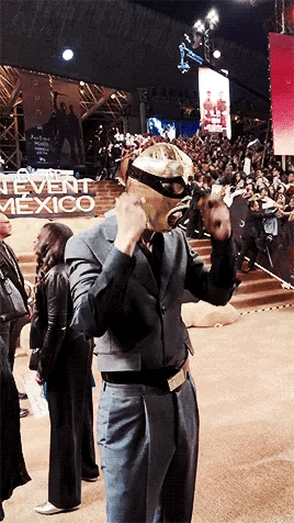 c6e89138392cf74b3bd744acc6d6460d.gif