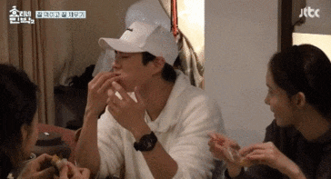 cced89fe11c4b4b57db2e9b9e72b6d96.gif