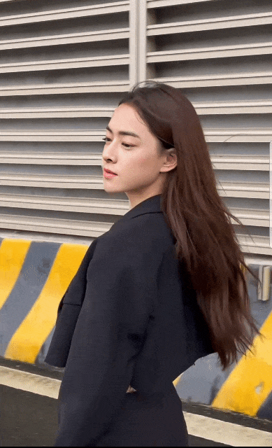 d1ae2d57ff0330353a2fe54995f3ada9.gif