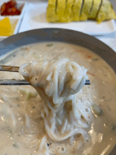 d7143848aa75d3baeae63b98babc0f8a.gif