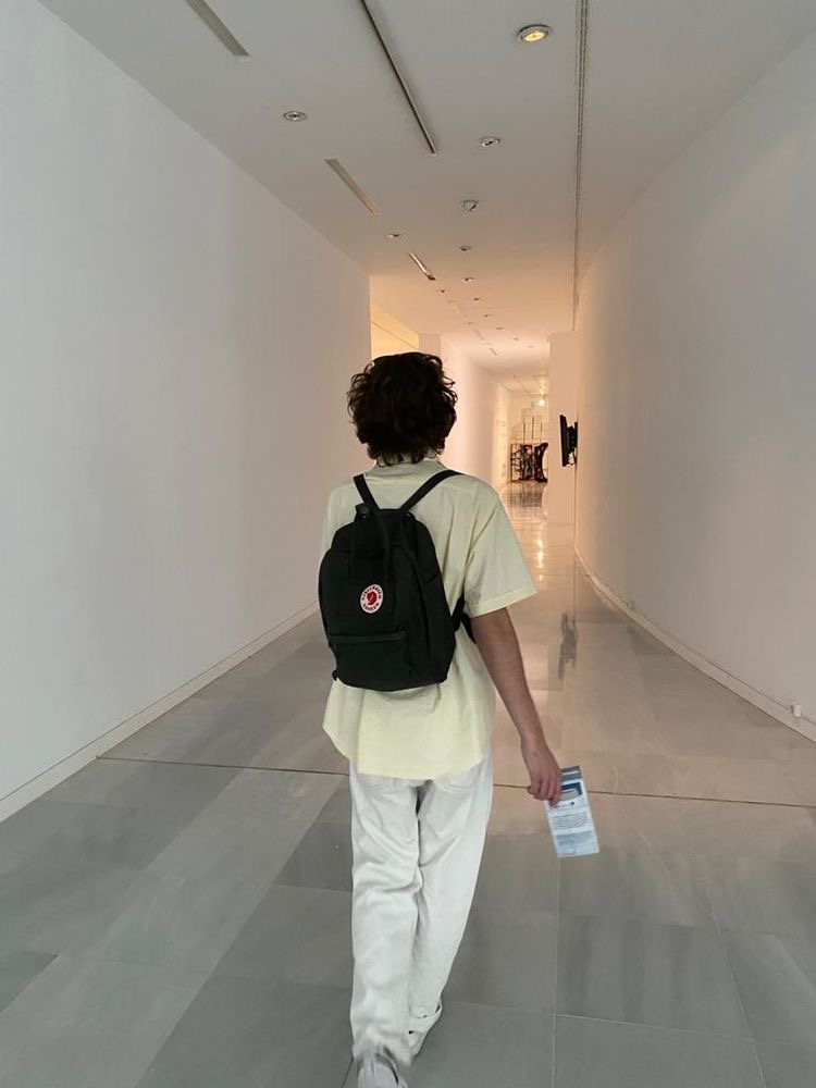 d8c54aa599a4d367ccb8c617cc4a1f23.jpg