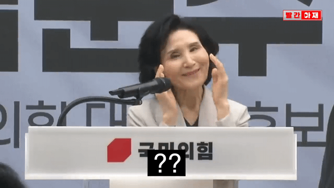 e1aa6c95efe216f3ae472f3e6b9eaee6.gif
