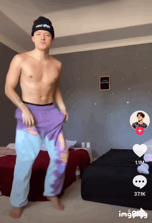 ee4ca95473ff4e64209365521f83f5ab.gif