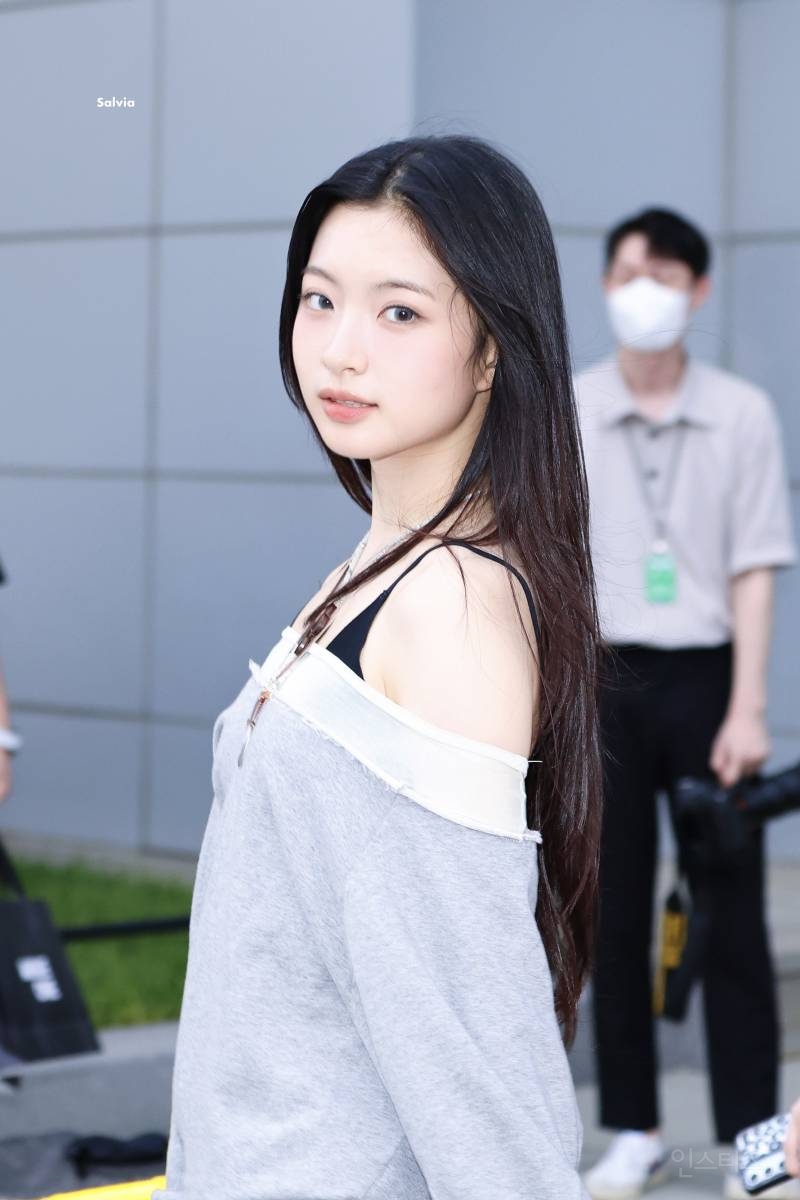 f439d7daa05531f107a69cbc7e25ba0a.jpg