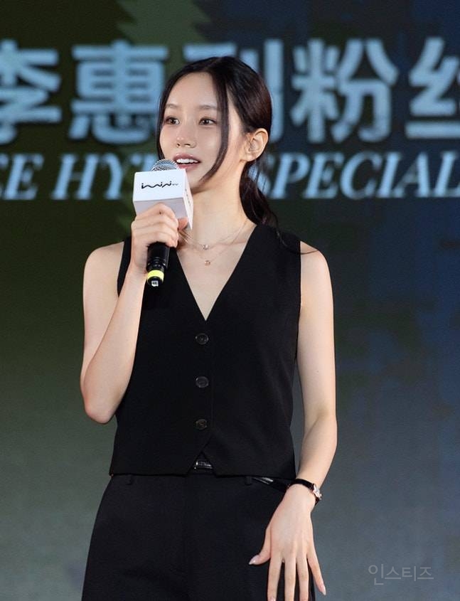 f4deb99bc43e089d3b930df8a1757967.jpg