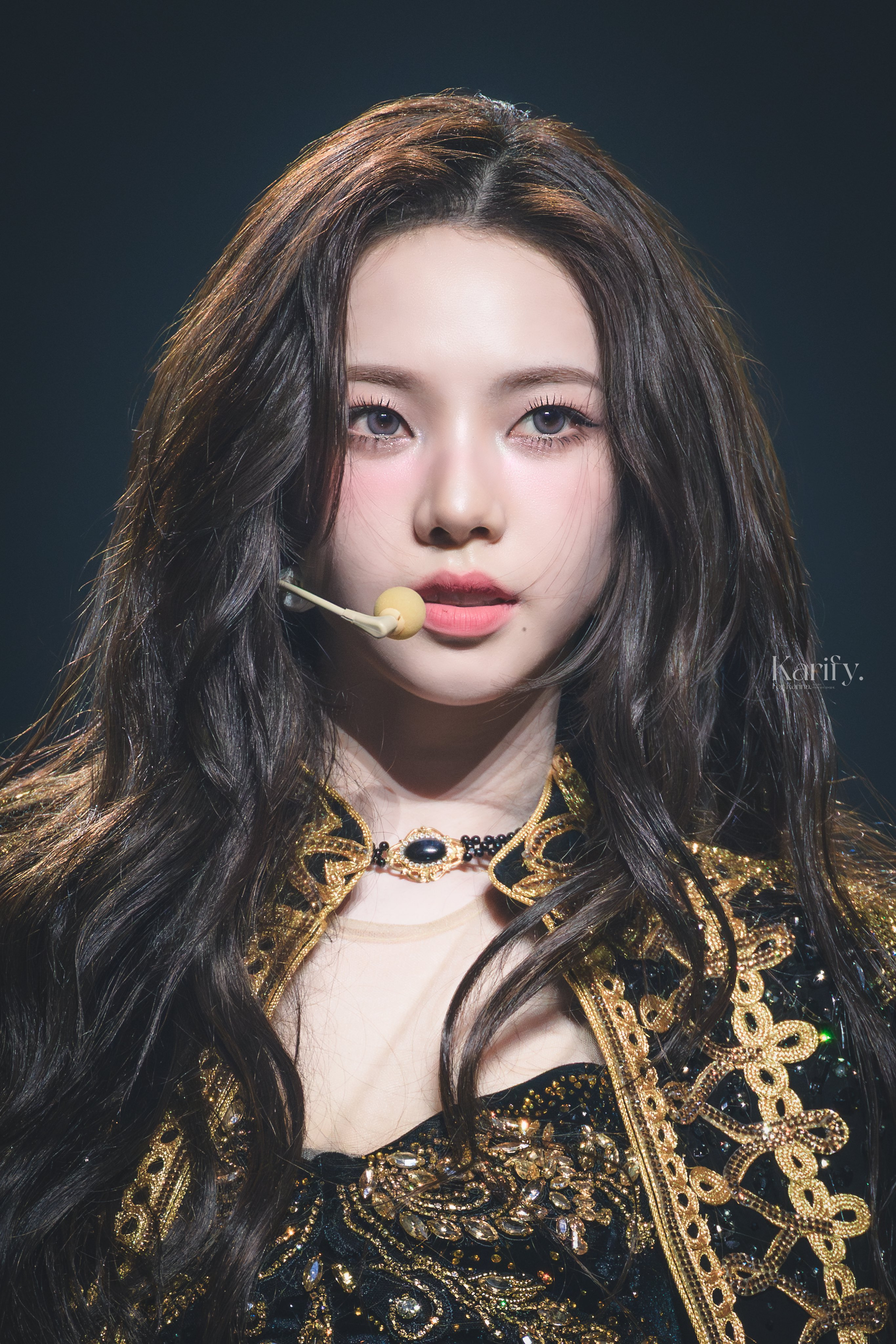 fe3005f22dc68692ee9a9ef0ad8a4226.jpg